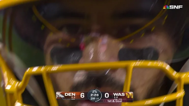 Commanders take the lead with Rodriguez rushing TD