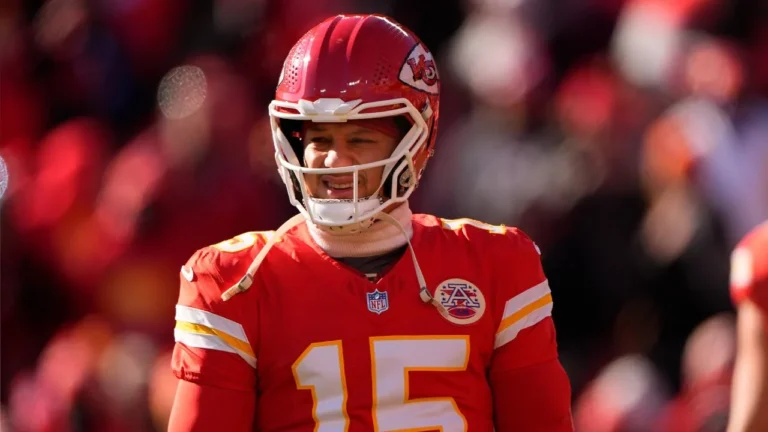 Breaking News: Patrick Mahomes Out for Season With Torn ACL