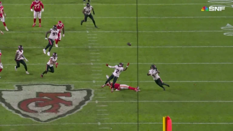 Tip Drill! Pitre locates Mahomes’ pass for a Houston INT