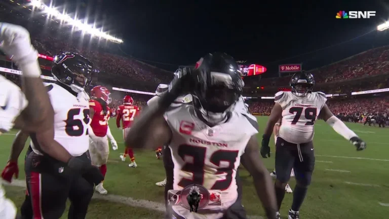Texans take the lead with a rushing TD!
