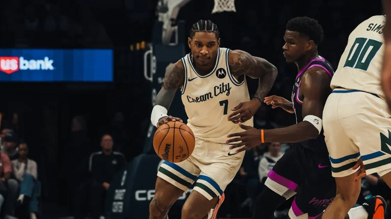 Highlights: Kevin Porter Jr. 24 point double-double vs. Timberwolves 12.21.25