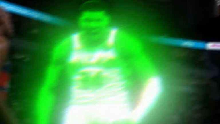 Mil-rock-ee All-Star Giannis Antetokounmpo Metal Mix