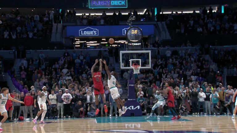 Immanuel Quickley CALLS GAME IN CHARLOTTE TissotBuzzerBeater