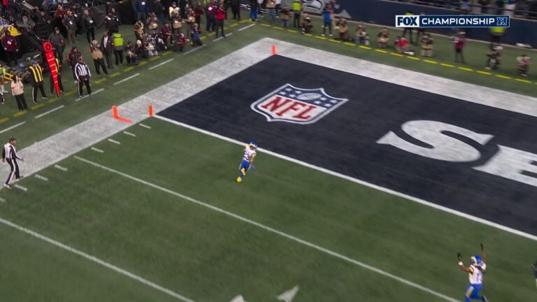 Kyren gets WIDE OPEN for a Rams’ TD