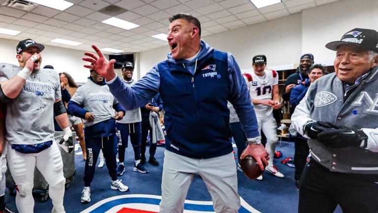 Inside Patriots Locker Room After AFC Championship Win vs. Broncos New England Patriots