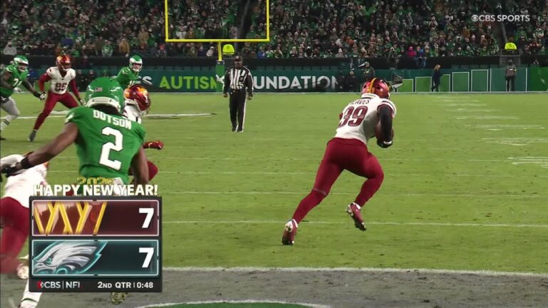 Reaves gets under McKee’s pass for a WAS turnover