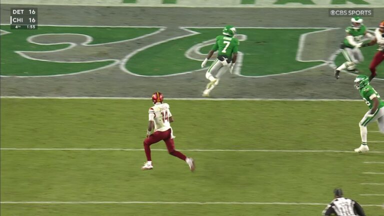 Josh Johnson scrambles in for a TD!