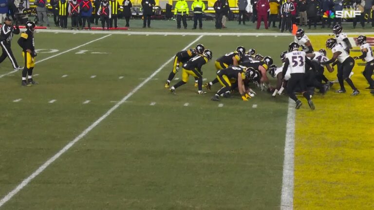 Rodgers watches on as Steelers’ tush-play scores TD