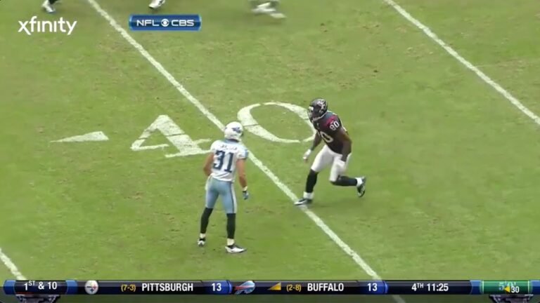 Players React Put Them Paws On Him