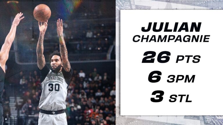 Julian Champagnie LIGHTS IT UP for 6 3PM Against Brooklyn!