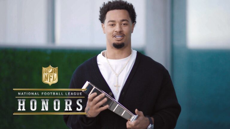 Jaxon Smith-Njigba Wins Offensive Player of the Year 2025 NFL Honors