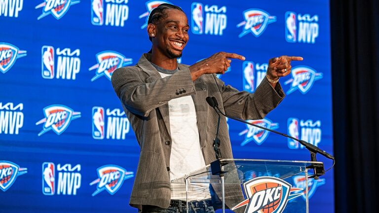 Shai Gilgeous-Alexander’s FULL 2025-26 Kia MVP Acceptance Speech!