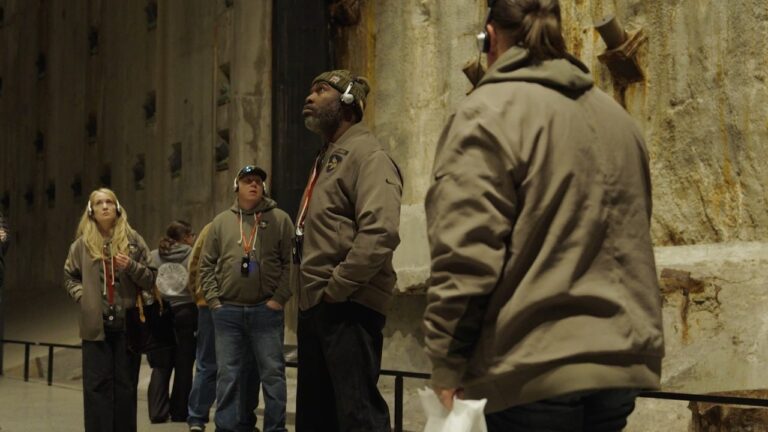 Vikings Send Former Military Members To New York City As Part of Veterans Voyage Program