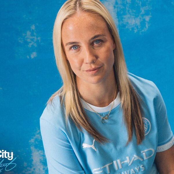 Beth Mead Signs for the WSL Champions! Welcome to Manchester City