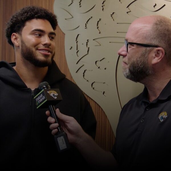 Brenton Strange Reacts to Contract Extension Jacksonville Jaguars