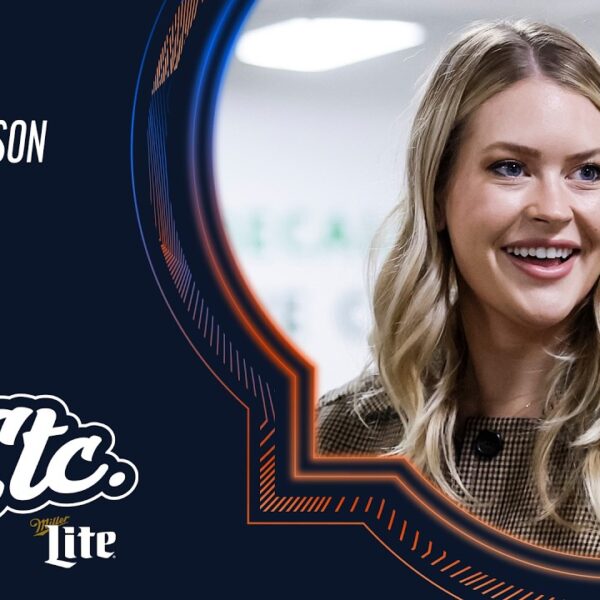 Cassie Carlson reflects on career, covering Chicago sports Bears, etc. Podcast