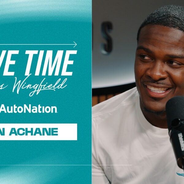 De’Von Achane joins Dolphins HQ Miami Dolphins