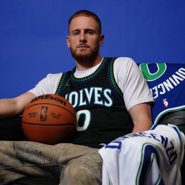 Donte DiVincenzo Behind The Scenes of Timberwolves Jersey Unveil