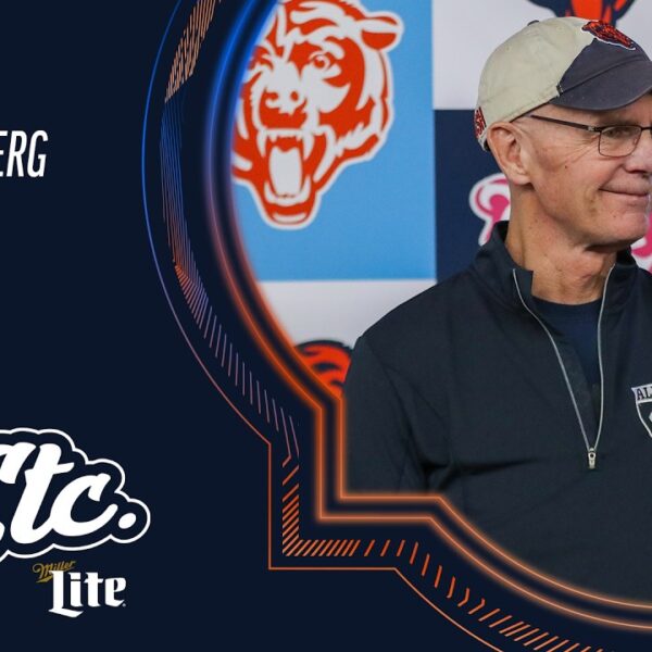Jay Hilgenberg talks playing center, NFL career Bears, etc. Podcast