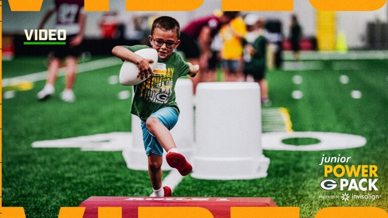 Junior Power Pack Clinic brings kids and Packers together
