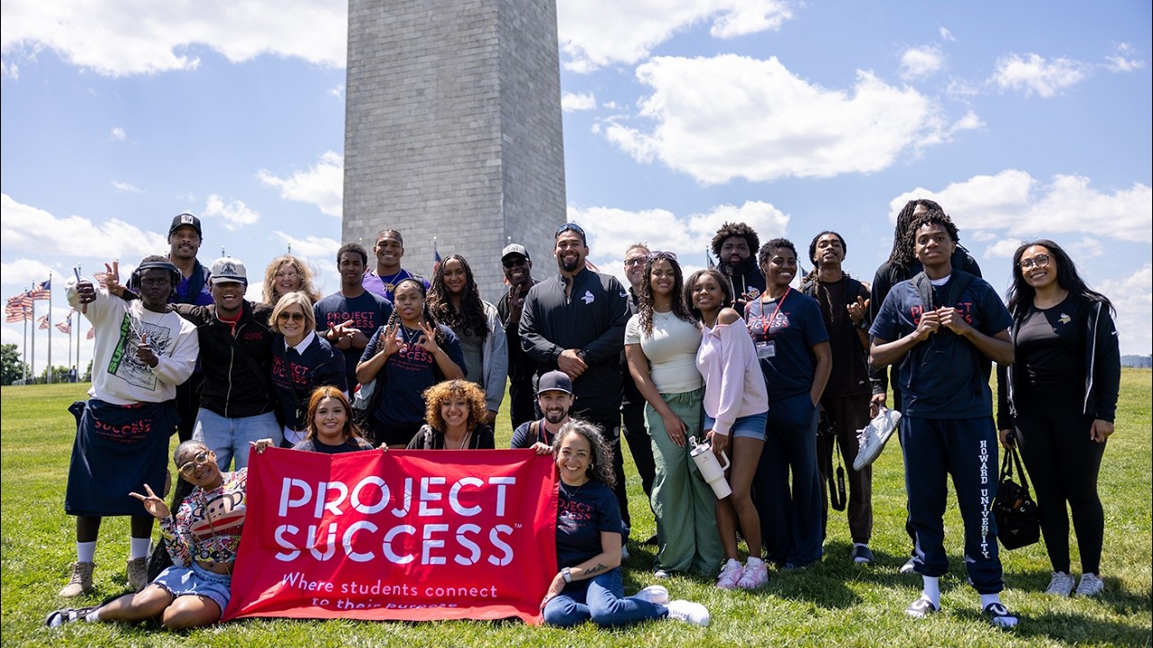Minnesota Vikings & Project Success Students Travel to Washington, D.C.