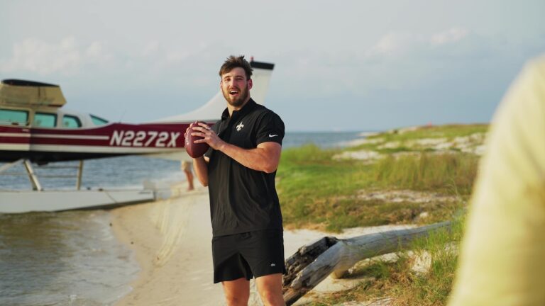 Danny Stutsman takes plane tour Trips Around the Gulf