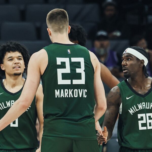 Highlights: Bucks 89 – Kings 95 07.06.26