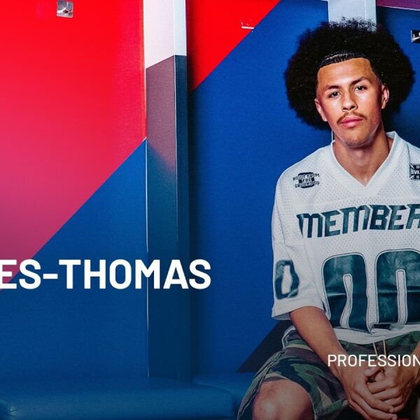 Joél Drakes-Thomas Signs His Professional Contract